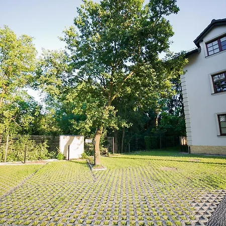 Apartment Dworki Borowego *