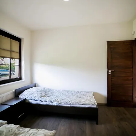 Apartment Dworki Borowego